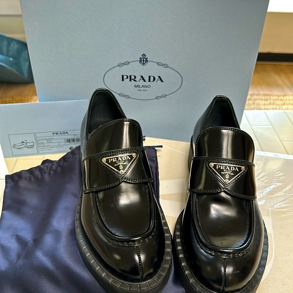 PRADA Black Leather Triangle Shiny Loafers (Sz. 37.5/ 6.5 US) - Picture 3 of 8